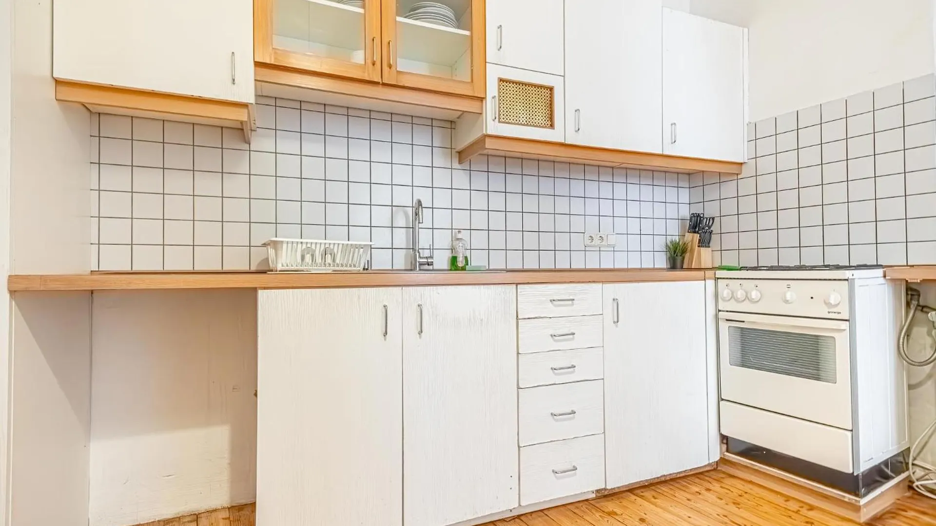 Simple Apartment Near Wiener Stadthalle 0*, Wien Österrike
